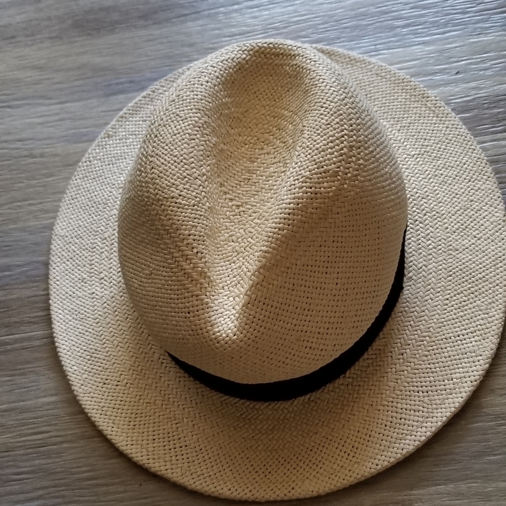 Gap Hat - image 8